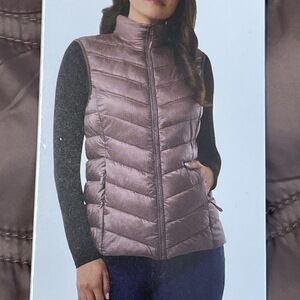 32 Degrees Women's Vest M NWT Pink d1482